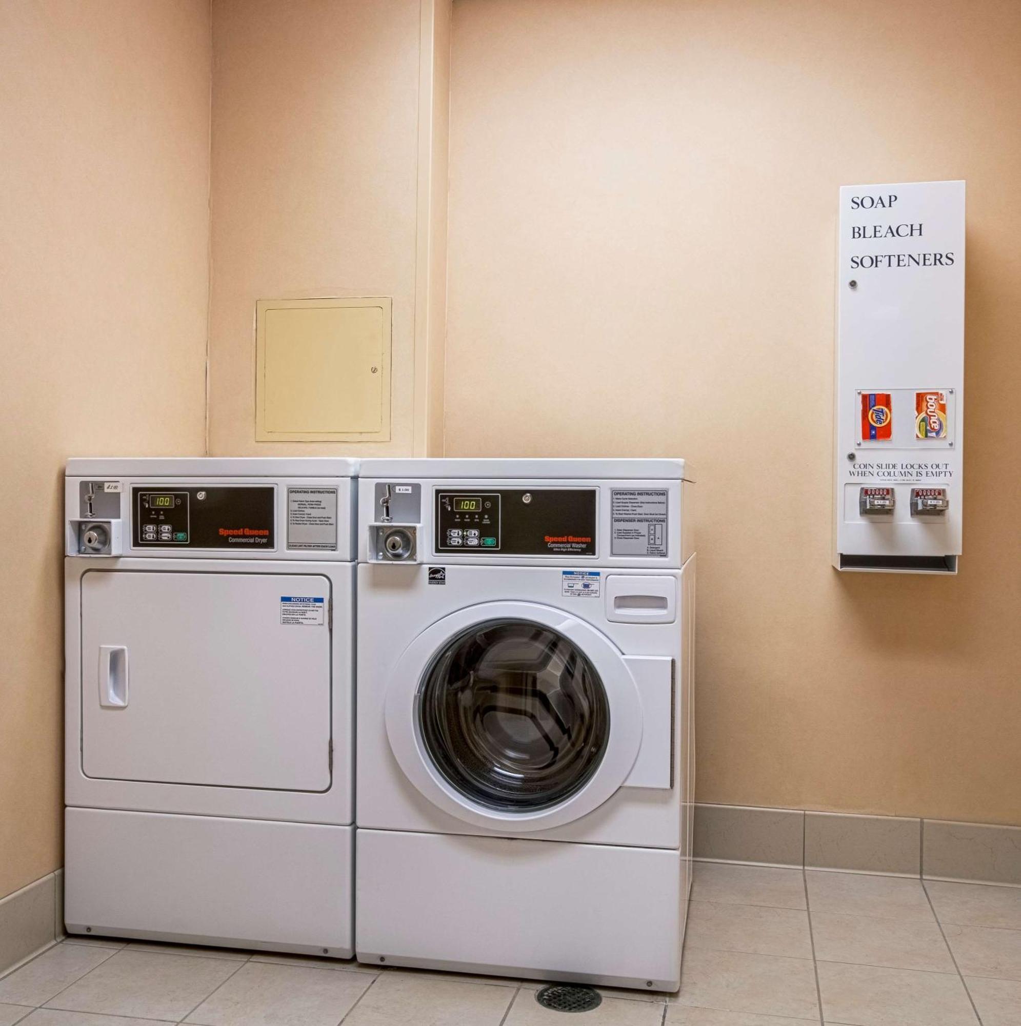 Hampton Inn & Suites Sacramento-Elk Grove Laguna I-5 Экстерьер фото