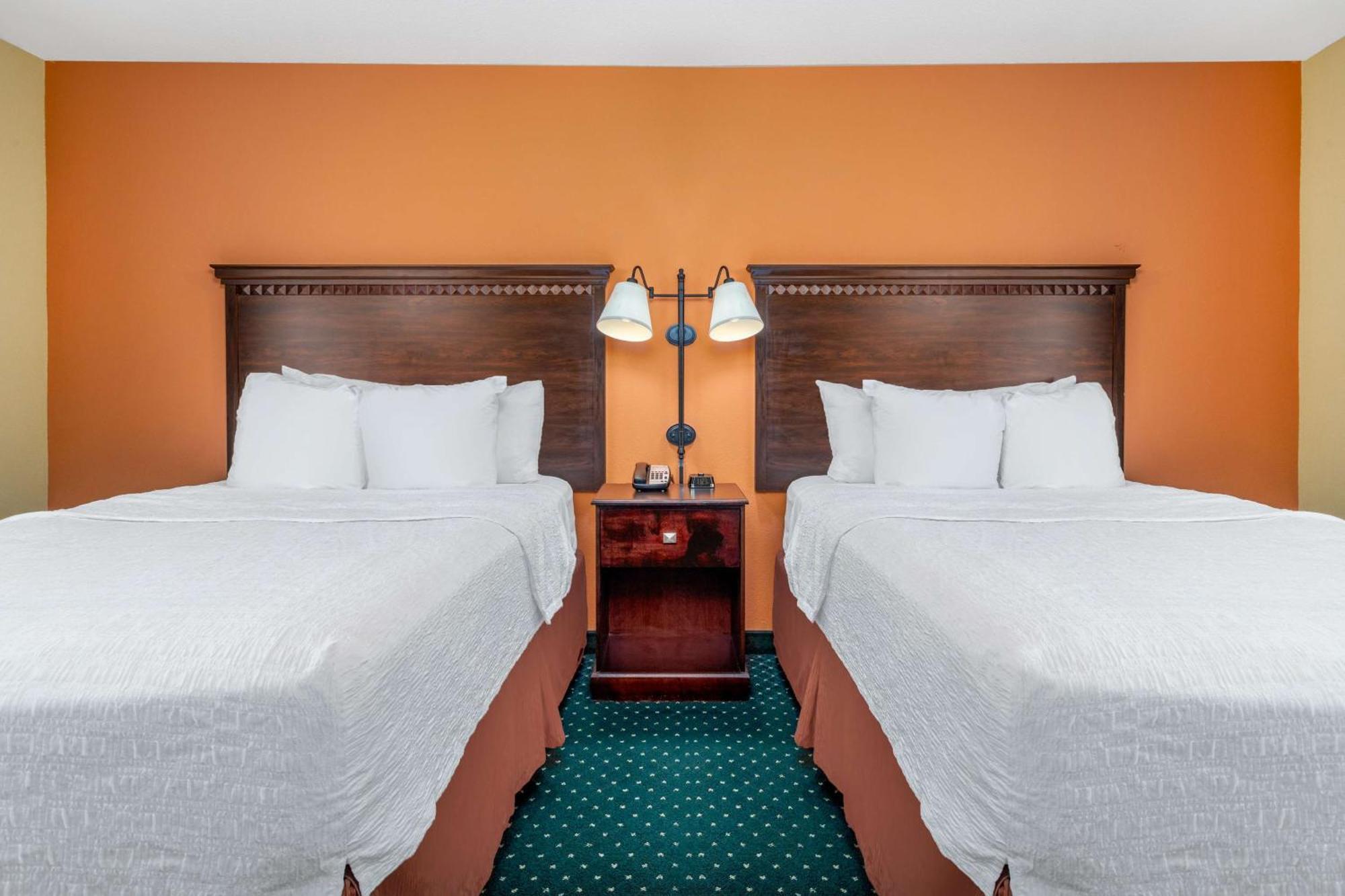 Hampton Inn & Suites Sacramento-Elk Grove Laguna I-5 Экстерьер фото