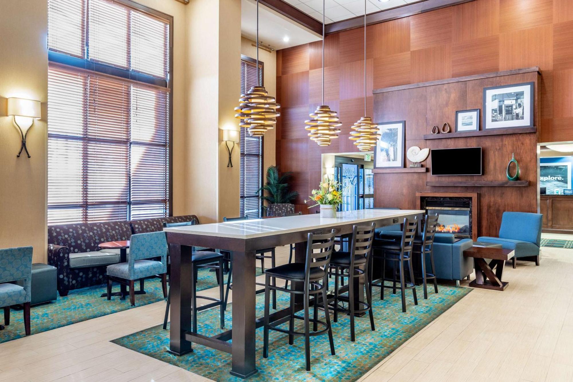 Hampton Inn & Suites Sacramento-Elk Grove Laguna I-5 Экстерьер фото