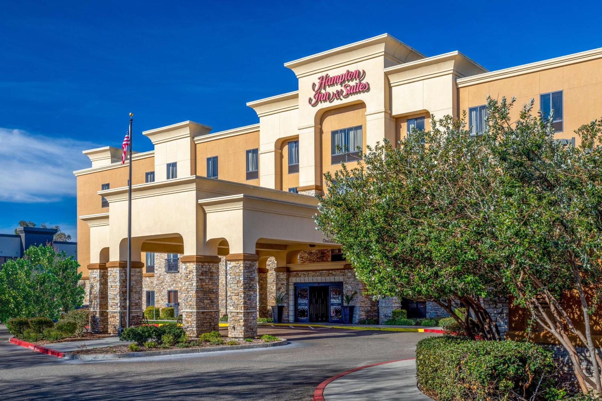 Hampton Inn & Suites Sacramento-Elk Grove Laguna I-5 Экстерьер фото