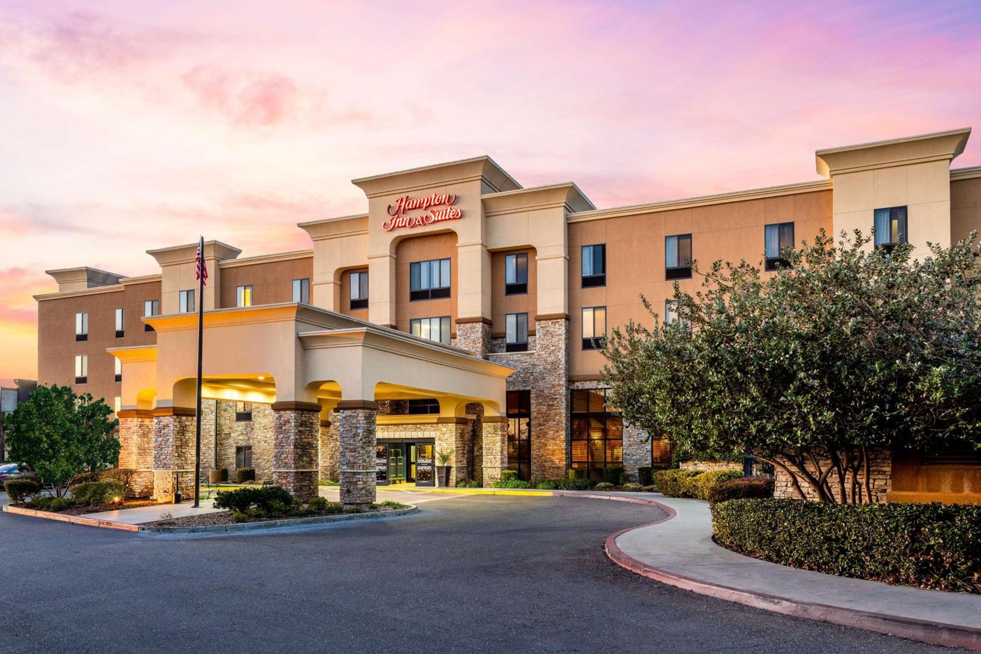 Hampton Inn & Suites Sacramento-Elk Grove Laguna I-5 Экстерьер фото
